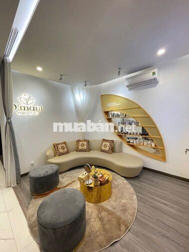 Spa - Nha khoa số 219 Phạm Viết Chánh, Q1. Dt: 6x20m, Kc: trệt 3 lầu