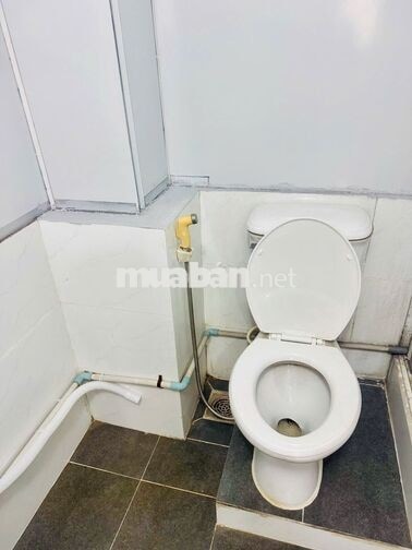 2 Phòng ngủ ban công lớn ngay khu Lý Phục Man