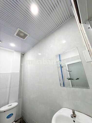 1PN tách bếp, máy giặt máy sấy riêng, thang máy. HÌNH THẬT, GIÁ THẬT