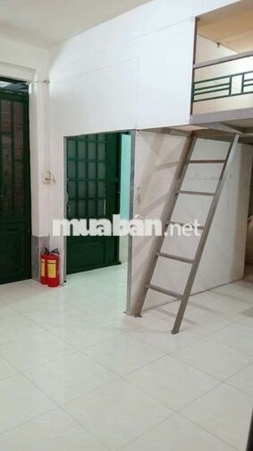 Nhà nguyên căn 1Lầu Đúc Cho mướn. Đường Phạm Thế Hiển. (P6Q8 cũ)