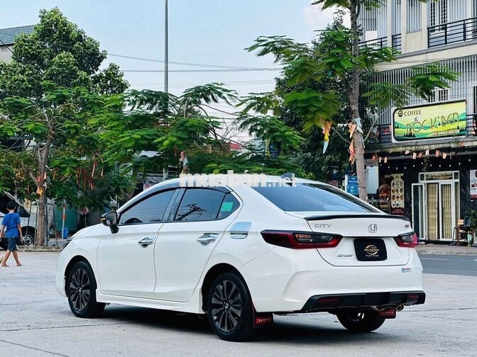 Honda City 2025 1.5 RS 25.000 km Trắng