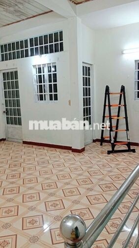 Nhà nguyên căn 1Lầu Đúc Cho mướn. Đường Phạm Thế Hiển. (P6Q8 cũ)