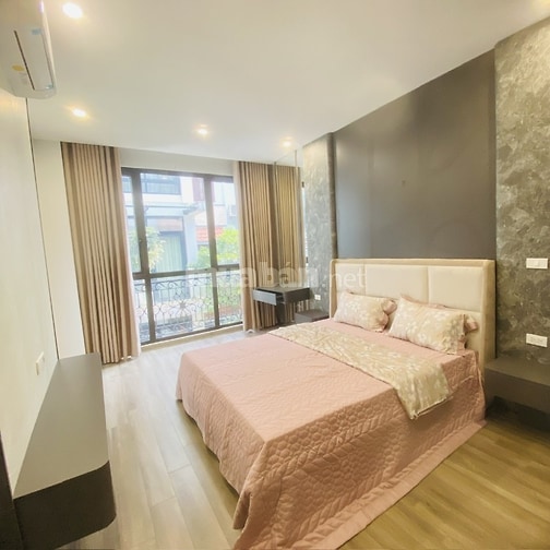 Nhà đẹp phân lô ô tô Tôn Đức Thắng Dt 48m2, 5t, mt 3.8, ở luôn.