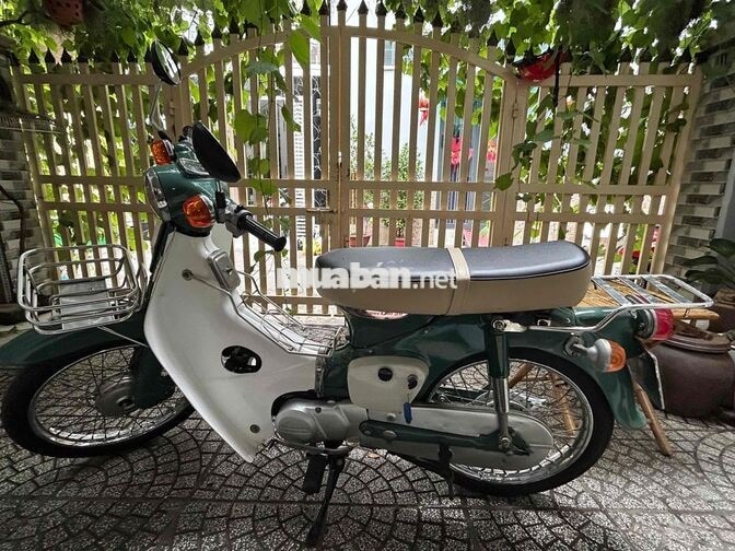 Honda Super Cub 50 50cc Xanh trắng