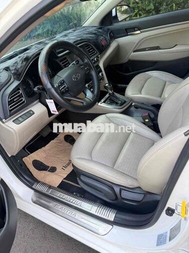 Hyundai Elantra 2020 Tự động Trắng rất đẹp