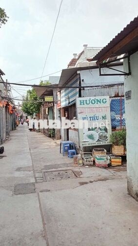 Nhà nguyên căn 1Lầu Đúc Cho mướn. Đường Phạm Thế Hiển. (P6Q8 cũ)