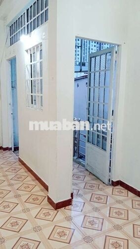 Nhà nguyên căn 1Lầu Đúc Cho mướn. Đường Phạm Thế Hiển. (P6Q8 cũ)