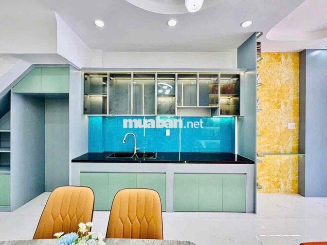 Nhà Đường 8m Phan Huy Ích 3PN Có Nội Thất 16tr