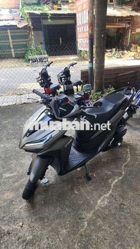 HONDA VARIO 150 MÀU XÁM