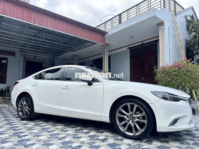 Mazda 6 2020 2.0 Premium 110.000 km Trắng