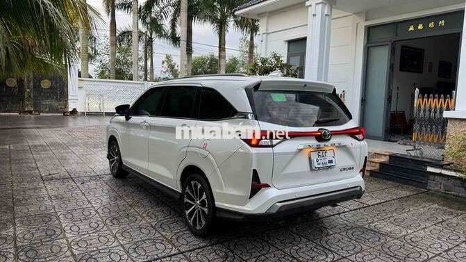 Toyota Veloz Cross 2025 Top 1.5 CVT 25000km