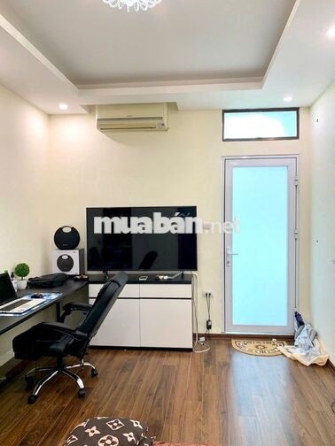 cho thuê nhà nguyên căn 3.5 tầng Số 23a ngõ 129 Trương Định Hoàng Mai