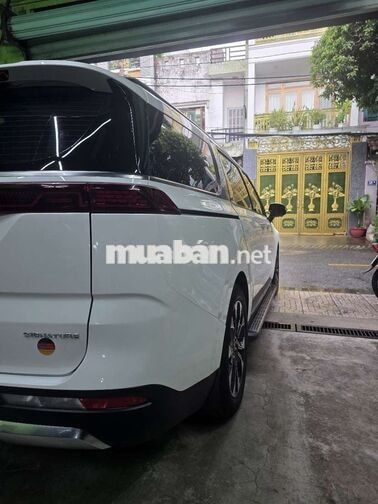 Kia Carnival 2022 Signature 42.000 km Trắng