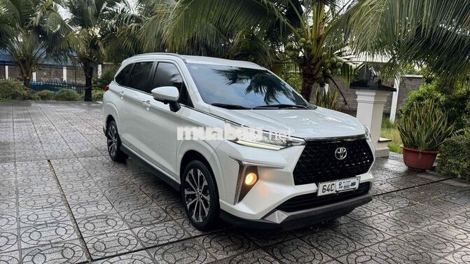 Toyota Veloz Cross 2025 Top 1.5 CVT 25000km