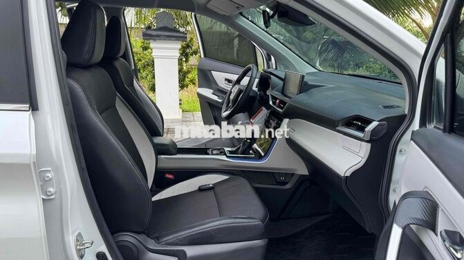 Toyota Veloz Cross 2025 Top 1.5 CVT 25000km