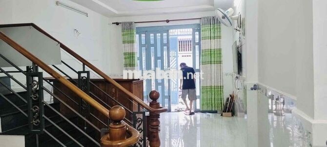 NHÀ TX22 ( FULL NỘI THÂT ) TRỆT LẦU 2PN 3WC. ĐƯỜNG XE TẢI