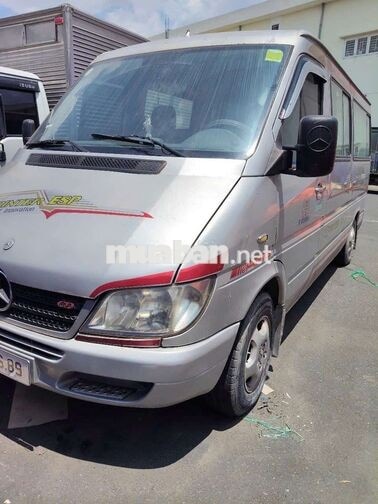 Mercedes-Benz Sprinter 6 chỗ Bạc