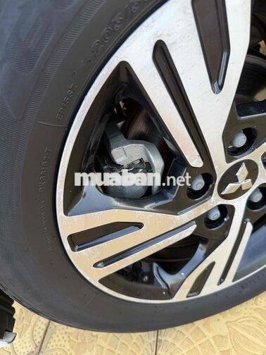 Mitsubishi Xpander AT 2020