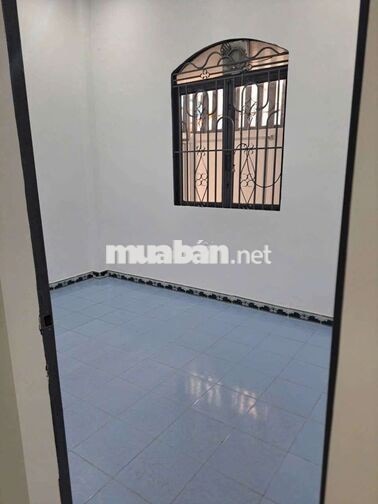 Cần bán gầp nhà đường  PVH .gần DTG.DT 5.5 x24 .1 trệt 1 lầu 