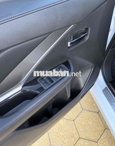 Mitsubishi Xpander AT 2020
