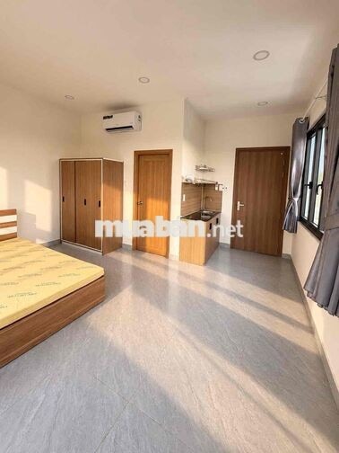 🏡 PASS PHÒNG STUDIO CÓ BAN CÔNG + CỬA SỔ LỚN – FULL NỘI THẤT Q.12
