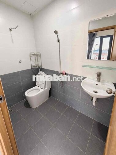 🏡 PASS PHÒNG STUDIO CÓ BAN CÔNG + CỬA SỔ LỚN – FULL NỘI THẤT Q.12