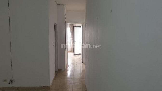 Cho thuê căn hộ 82m2 có 2PN, 2VS Tòa Tân Việt, đối diện KĐT Tân Tây Đô