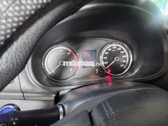 Mitsubishi Triton 2023 2.4AT Trắng