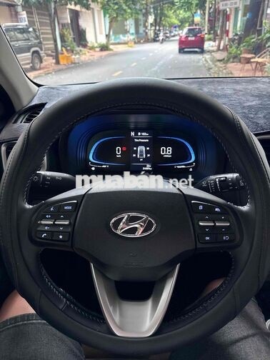 Hyundai Venue 2024 Tự động 31000 km Đen