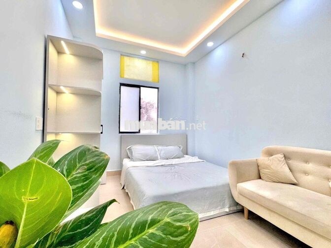 Cho thuê căn hộ full nội thất, cửa sổ thoáng, thang máy – Bình Thạnh