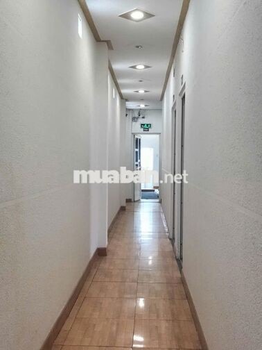 Khách sạn 10 Phòng ngay ngã 6 An Phú 25 - 30m2/phòng thuê 15tr/tháng