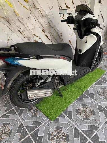 Honda @150 lên SH 2 đĩa  màu trắng