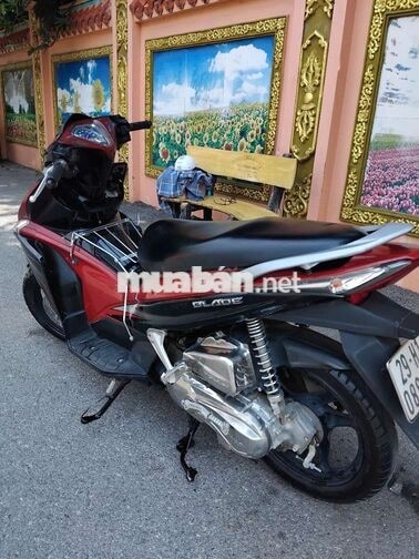 xe airblade còn mới toanh.xe chính hãng honda