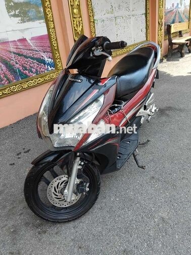 xe airblade còn mới toanh.xe chính hãng honda