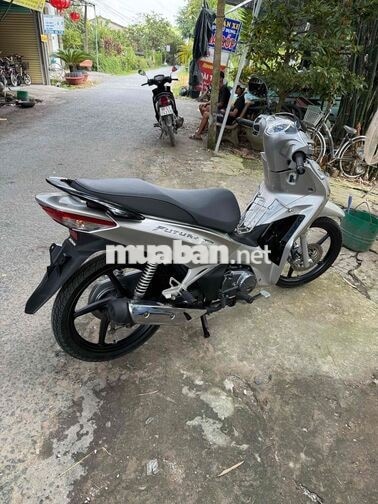 Honda Future 125 FI màu Bạc