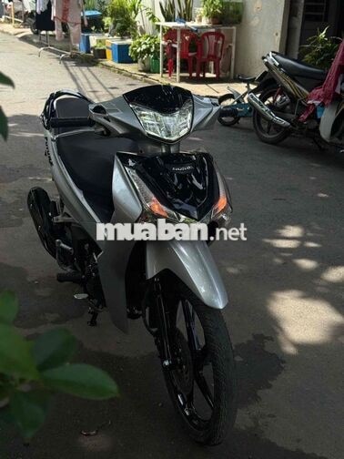 Honda Future 125 2022 Bạc đen đèn led