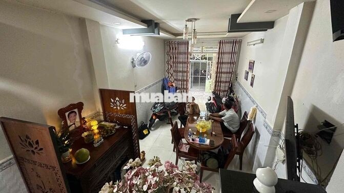cần bán nhà đường Phan Văn Trị