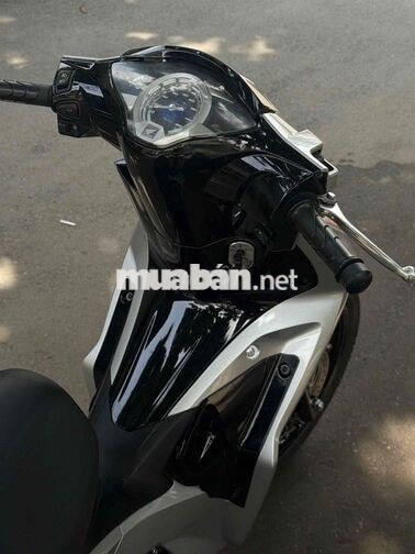 Honda Future 125 2022 Bạc đen đèn led