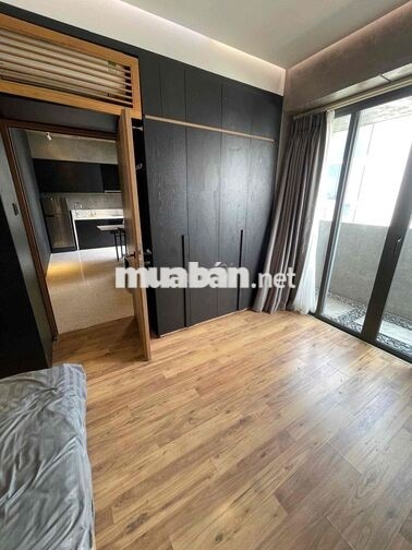 Siêu Phẩm 1 Phòng Ngủ 2 Ban Công Ngay Hai Bà Trưng Quận 1