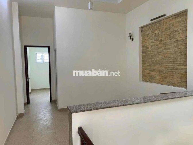 Cho thuê nhà P14 Gò Vấp, hẻm xe tải Lê Văn Thọ - 11.5tr