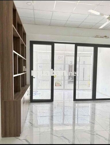 CHO THUÊ NHÀ MT ĐƯỜNG SỐ LÂM VĂN BỀN (5x22) 2PN ĐƯỜNG Ô TÔ SÁT LOTE Q7