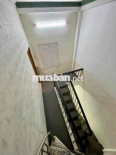 NHÀ MẶT TIỀN 559 QUANG TRUNG , PHƯỜNG GÒ VẤP , CHO THUÊ NGUYÊN CĂN .