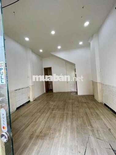 NHÀ MẶT TIỀN 559 QUANG TRUNG , PHƯỜNG GÒ VẤP , CHO THUÊ NGUYÊN CĂN .
