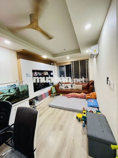 CHỦ NHÀ CHO THUÊ CĂN HỘ CENTRAL GARDEN (QUẬN 1) – 100M² 3PN/2WC 