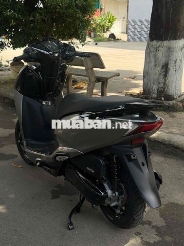 Honda Lead 2019 màu bạc đen