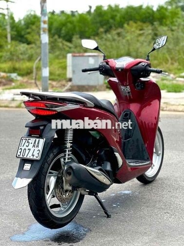 Honda SH 2025 màu đỏ