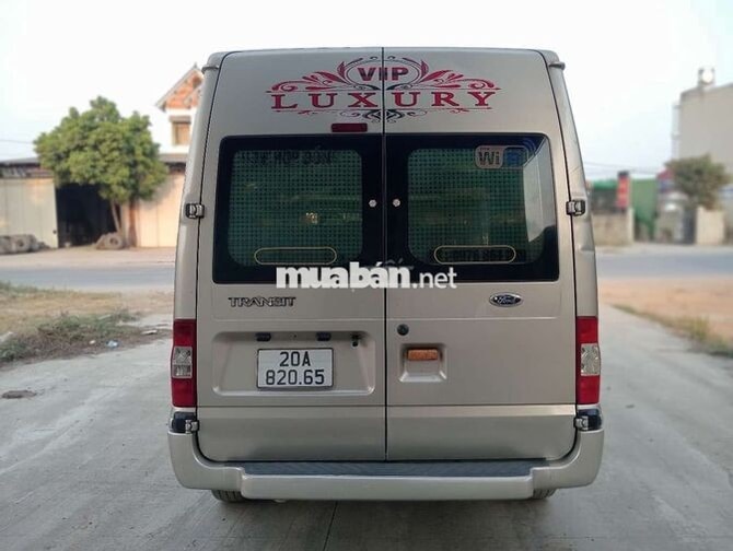 cần bán TRANSIT van 6 chỗ . xe đẹp lắm