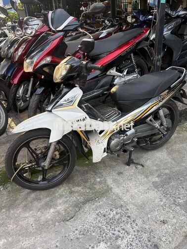 Yamaha Sirius 2013 trắng đen cũ