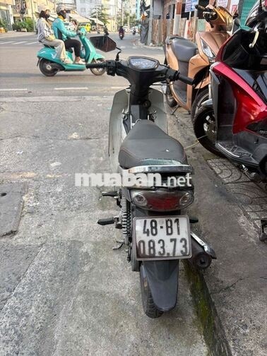 Yamaha Sirius 2013 trắng đen cũ