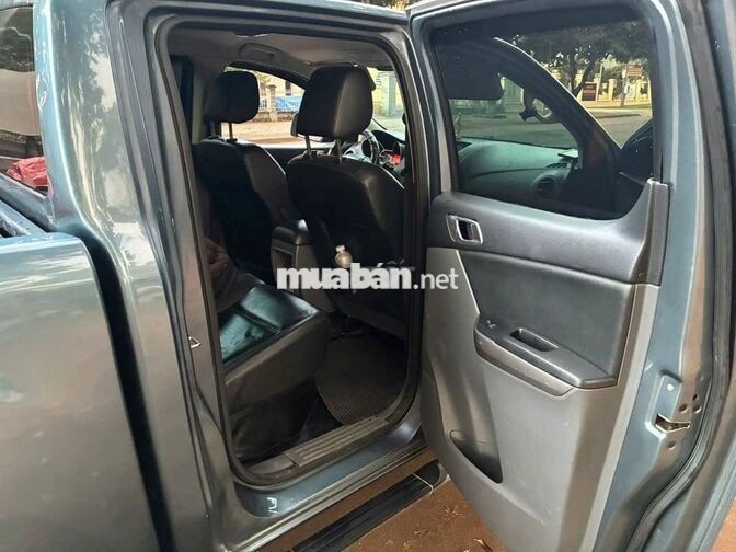Xe bán tải Mazda BT-50 Số tự động